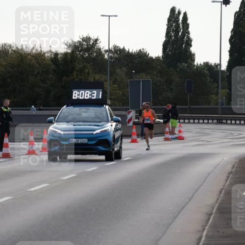 03.10.2024 - Köhlbrandbrückenlauf Luisa Fischer http://msf.ph/oto/7138052 03.10.2024 09:08:15 Position 3 8, 08, 31, 124 meine-sportfotos.de