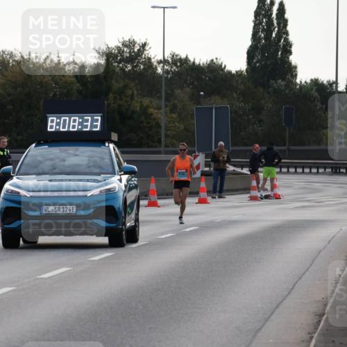 03.10.2024 - Köhlbrandbrückenlauf Luisa Fischer http://msf.ph/oto/7138054 03.10.2024 09:08:17 Position 3 8, 08, 33, 124, 3735 meine-sportfotos.de
