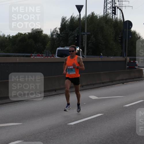 03.10.2024 - Köhlbrandbrückenlauf Luisa Fischer http://msf.ph/oto/7138095 03.10.2024 09:08:27 Position 3 3735 meine-sportfotos.de