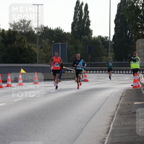 03.10.2024 - Köhlbrandbrückenlauf Luisa Fischer http://msf.ph/oto/7138107 03.10.2024 09:08:56 Position 3  meine-sportfotos.de