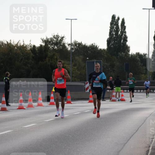 03.10.2024 - Köhlbrandbrückenlauf Luisa Fischer http://msf.ph/oto/7138113 03.10.2024 09:09:01 Position 3 1006, 1010 meine-sportfotos.de