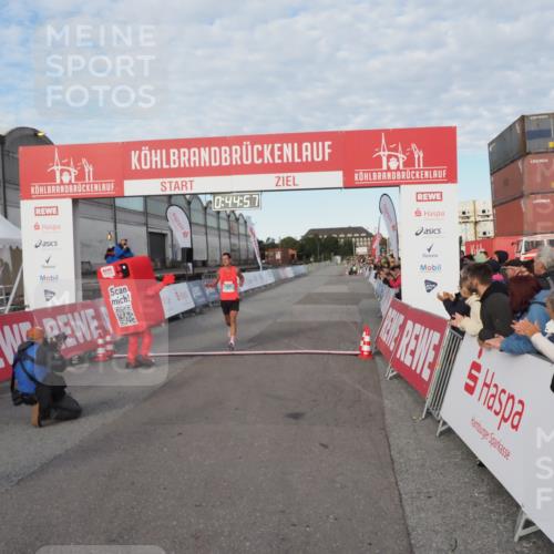 03.10.2024 - Köhlbrandbrückenlauf MichiJ http://msf.ph/oto/7138137 03.10.2024 09:44:45 Ziel 1006 meine-sportfotos.de