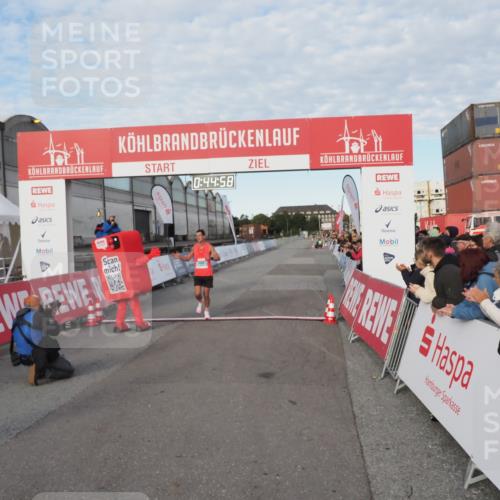 03.10.2024 - Köhlbrandbrückenlauf MichiJ http://msf.ph/oto/7138143 03.10.2024 09:44:45 Ziel 1006 meine-sportfotos.de