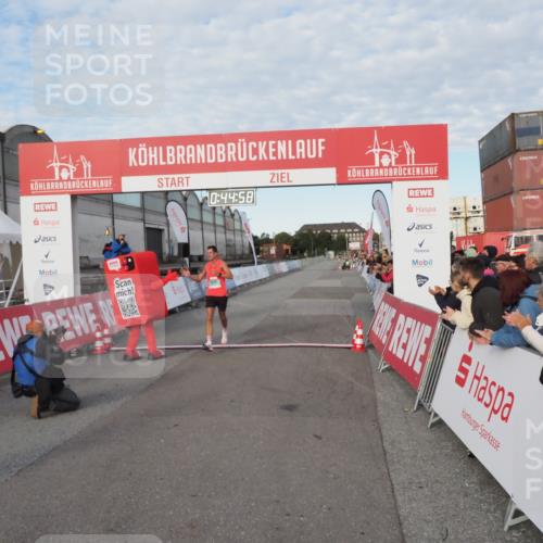 03.10.2024 - Köhlbrandbrückenlauf MichiJ http://msf.ph/oto/7138149 03.10.2024 09:44:45 Ziel 1006 meine-sportfotos.de