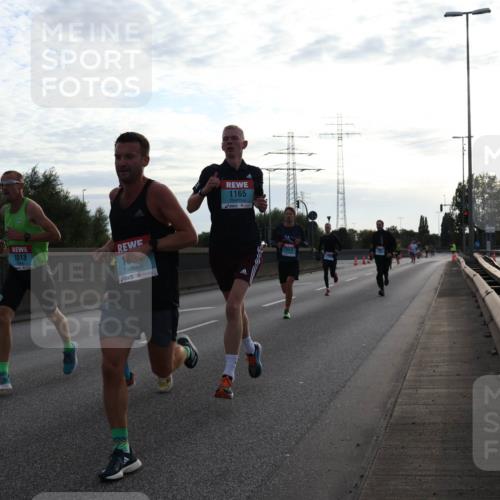 03.10.2024 - Köhlbrandbrückenlauf Luisa Fischer http://msf.ph/oto/7138250 03.10.2024 09:10:12 Position 3 1018, 1165 meine-sportfotos.de