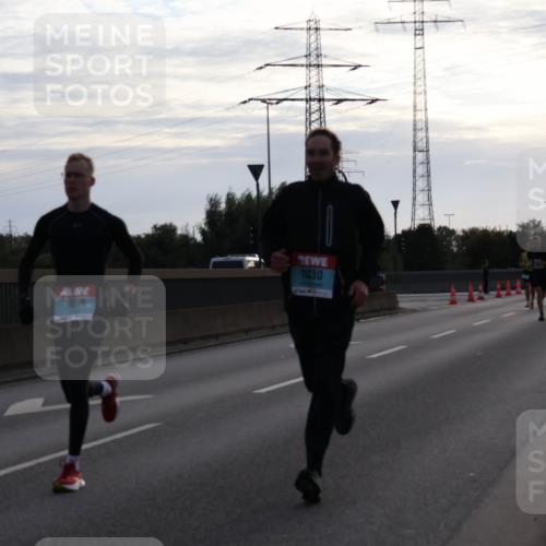 03.10.2024 - Köhlbrandbrückenlauf Luisa Fischer http://msf.ph/oto/7138255 03.10.2024 09:10:14 Position 3 1030, 1099 meine-sportfotos.de