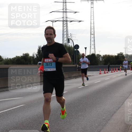 03.10.2024 - Köhlbrandbrückenlauf Luisa Fischer http://msf.ph/oto/7144464 03.10.2024 09:10:48 Position 3 2673 meine-sportfotos.de