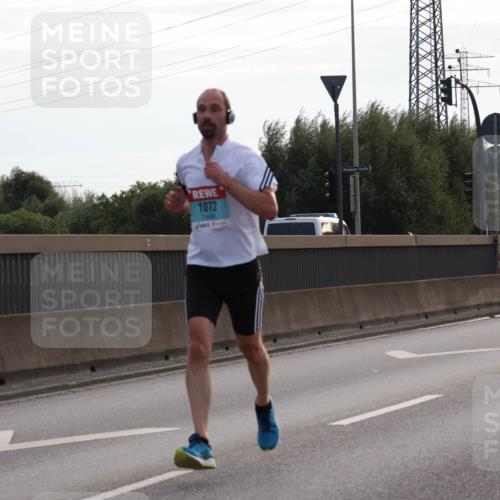 03.10.2024 - Köhlbrandbrückenlauf Luisa Fischer http://msf.ph/oto/7144473 03.10.2024 09:10:51 Position 3 1072 meine-sportfotos.de
