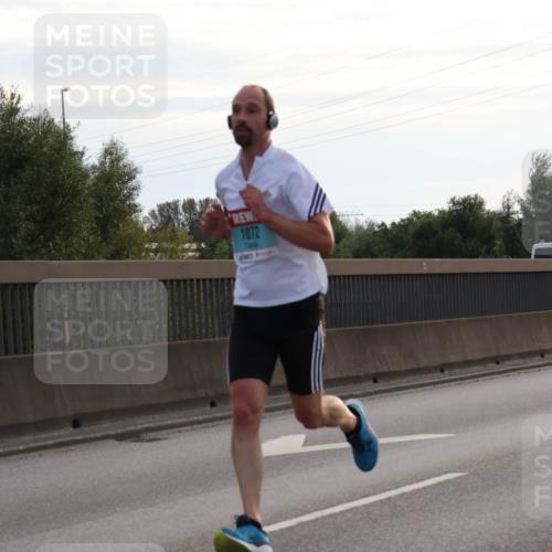 03.10.2024 - Köhlbrandbrückenlauf Luisa Fischer http://msf.ph/oto/7144478 03.10.2024 09:10:52 Position 3 1072 meine-sportfotos.de