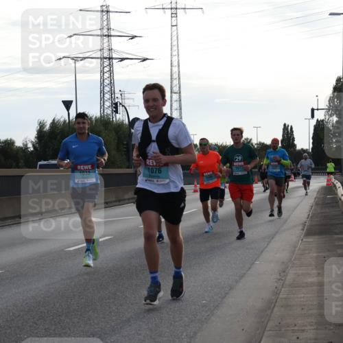 03.10.2024 - Köhlbrandbrückenlauf Luisa Fischer http://msf.ph/oto/7144494 03.10.2024 09:10:56 Position 3 1033, 1076, 1090, 29, 1077 meine-sportfotos.de