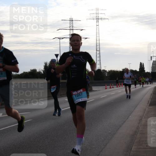03.10.2024 - Köhlbrandbrückenlauf Luisa Fischer http://msf.ph/oto/7144549 03.10.2024 09:11:09 Position 3 1219, 107, 1057 meine-sportfotos.de