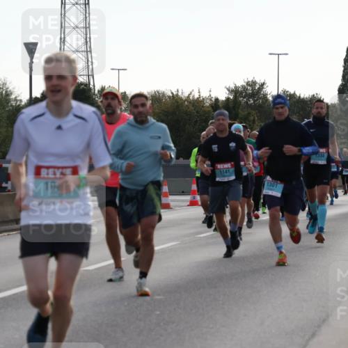 03.10.2024 - Köhlbrandbrückenlauf Luisa Fischer http://msf.ph/oto/7144679 03.10.2024 09:11:47 Position 3 1141, 1301, 1098, 10, 1334, 1109 meine-sportfotos.de