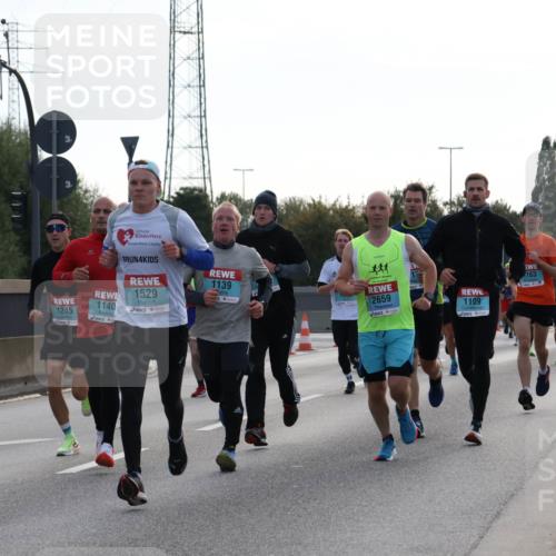 03.10.2024 - Köhlbrandbrückenlauf Luisa Fischer http://msf.ph/oto/7144745 03.10.2024 09:11:55 Position 3 4, 1529, 1140, 1245, 1139, 2659, 1109, 163, 1307 meine-sportfotos.de