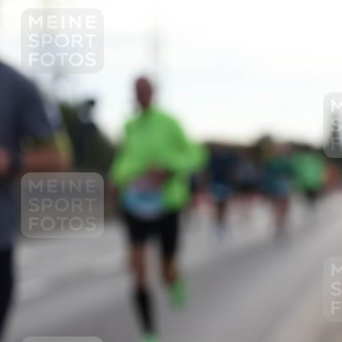 03.10.2024 - Köhlbrandbrückenlauf Luisa Fischer http://msf.ph/oto/7144852 03.10.2024 09:12:07 Position 3  meine-sportfotos.de