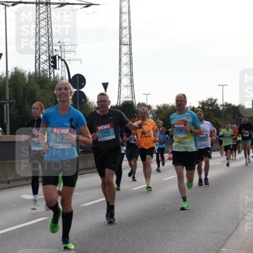 03.10.2024 - Köhlbrandbrückenlauf Luisa Fischer http://msf.ph/oto/7144934 03.10.2024 09:12:19 Position 3 1538, 1132, 1343, 42, 1268, 272, 1217 meine-sportfotos.de