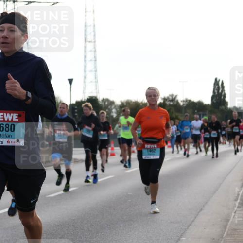 03.10.2024 - Köhlbrandbrückenlauf Luisa Fischer http://msf.ph/oto/7145014 03.10.2024 09:12:32 Position 3 1680, 3464, 1462 meine-sportfotos.de