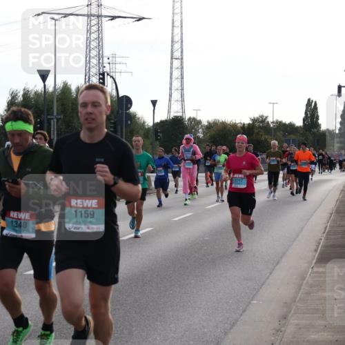 03.10.2024 - Köhlbrandbrückenlauf Luisa Fischer http://msf.ph/oto/7145041 03.10.2024 09:12:45 Position 3 1222, 2560, 433, 1340, 1159, 1117 meine-sportfotos.de