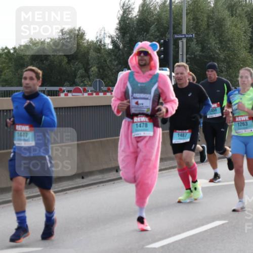 03.10.2024 - Köhlbrandbrückenlauf Luisa Fischer http://msf.ph/oto/7145068 03.10.2024 09:12:50 Position 3 1478, 1447, 1487, 350, 1263, 1102, 1425 meine-sportfotos.de