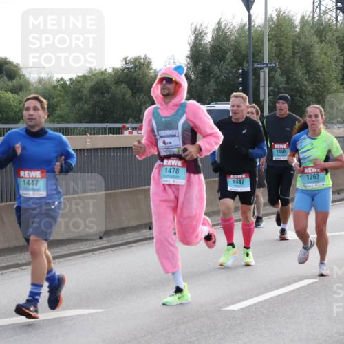 03.10.2024 - Köhlbrandbrückenlauf Luisa Fischer http://msf.ph/oto/7145072 03.10.2024 09:12:51 Position 3 1350, 1447, 1478, 1487, 1263, 1102, 117 meine-sportfotos.de