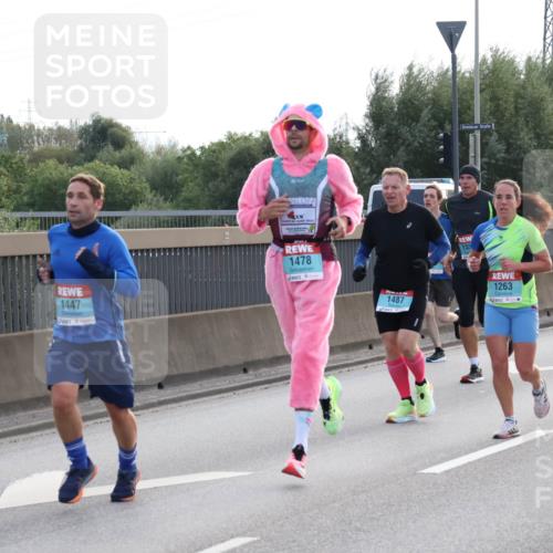 03.10.2024 - Köhlbrandbrückenlauf Luisa Fischer http://msf.ph/oto/7145076 03.10.2024 09:12:51 Position 3 1447, 1478, 1487, 135, 1263, 1425, 117 meine-sportfotos.de