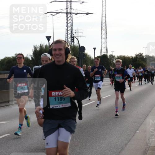 03.10.2024 - Köhlbrandbrückenlauf Luisa Fischer http://msf.ph/oto/7145105 03.10.2024 09:12:58 Position 3 1314, 1293, 1185, 2696, 2076 meine-sportfotos.de