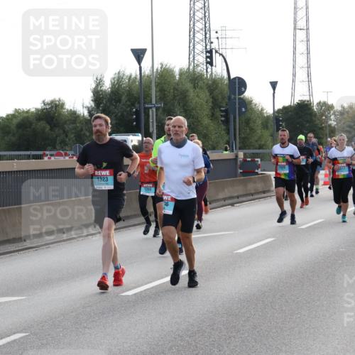 03.10.2024 - Köhlbrandbrückenlauf Luisa Fischer http://msf.ph/oto/7145120 03.10.2024 09:13:04 Position 3 1323, 1205, 6, 1520, 517, 1318 meine-sportfotos.de