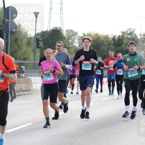 03.10.2024 - Köhlbrandbrückenlauf Luisa Fischer http://msf.ph/oto/7145183 03.10.2024 09:13:37 Position 3 13, 488, 1598, 2035, 1136, 310, 1412, 1911, 1460 meine-sportfotos.de