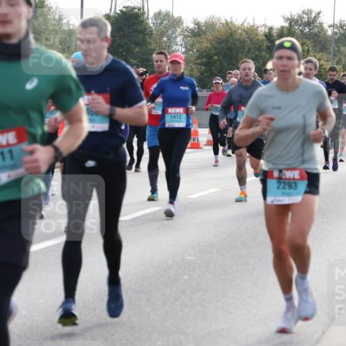 03.10.2024 - Köhlbrandbrückenlauf Luisa Fischer http://msf.ph/oto/7145202 03.10.2024 09:13:41 Position 3 1911, 10, 1412, 142, 2293, 3734 meine-sportfotos.de