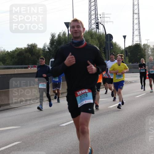 03.10.2024 - Köhlbrandbrückenlauf Luisa Fischer http://msf.ph/oto/7145226 03.10.2024 09:13:59 Position 3 1519, 2728, 2084, 1304, 1580 meine-sportfotos.de