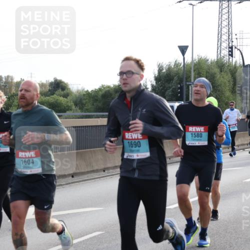 03.10.2024 - Köhlbrandbrückenlauf Luisa Fischer http://msf.ph/oto/7145265 03.10.2024 09:14:06 Position 3 123, 1604, 1690, 1580, 1522, 1730, 1613 meine-sportfotos.de