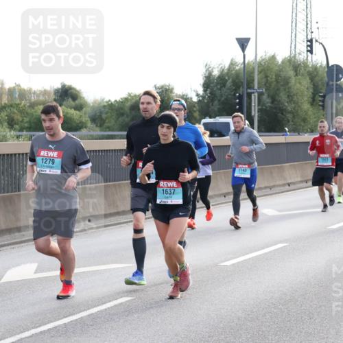 03.10.2024 - Köhlbrandbrückenlauf Luisa Fischer http://msf.ph/oto/7145283 03.10.2024 09:14:13 Position 3 34, 1279, 1637, 1848, 1523, 1143 meine-sportfotos.de