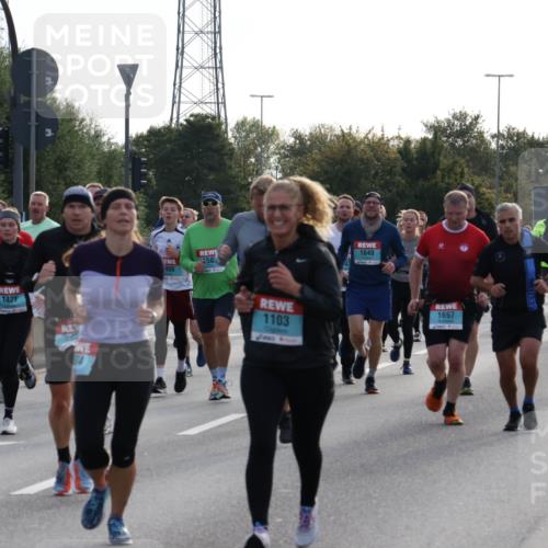 03.10.2024 - Köhlbrandbrückenlauf Luisa Fischer http://msf.ph/oto/7145317 03.10.2024 09:14:24 Position 3 1421, 74, 458, 400, 1103, 1649, 1697, 1144 meine-sportfotos.de