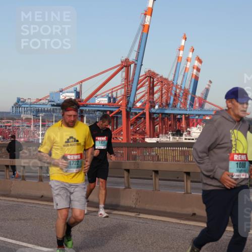 03.10.2024 - Köhlbrandbrückenlauf Matties Gatica Varas http://msf.ph/oto/7145322 03.10.2024 09:42:26 Position 2 1522, 1722, 1831, 1080 meine-sportfotos.de