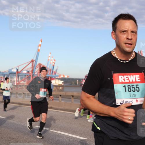 03.10.2024 - Köhlbrandbrückenlauf Matties Gatica Varas http://msf.ph/oto/7145397 03.10.2024 09:42:34 Position 2 1855 meine-sportfotos.de