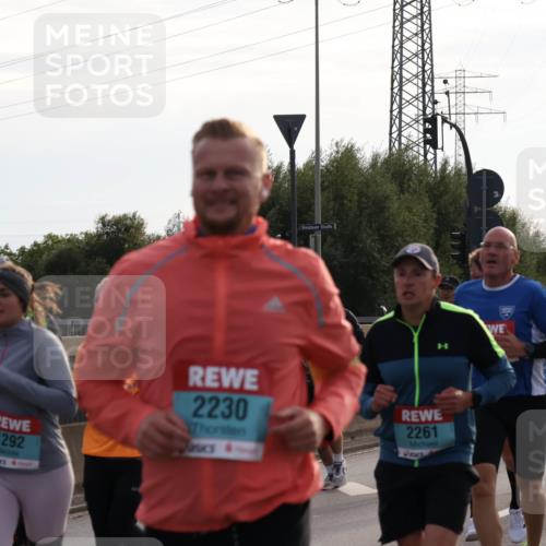 03.10.2024 - Köhlbrandbrückenlauf Luisa Fischer http://msf.ph/oto/7145432 03.10.2024 09:14:40 Position 3 1849, 24, 1292, 2230, 2261, 1450 meine-sportfotos.de