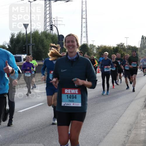 03.10.2024 - Köhlbrandbrückenlauf Luisa Fischer http://msf.ph/oto/7145454 03.10.2024 09:14:44 Position 3 174, 1560, 1494, 2196, 1976 meine-sportfotos.de