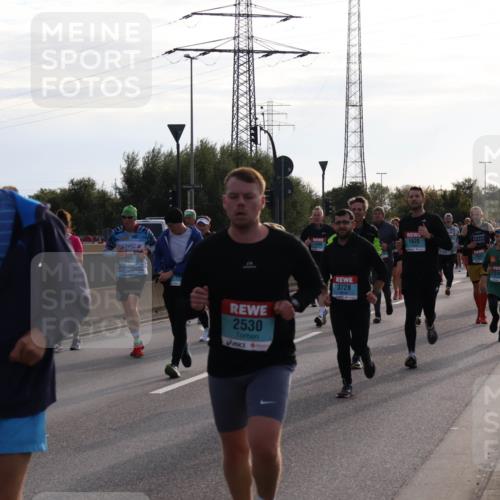 03.10.2024 - Köhlbrandbrückenlauf Luisa Fischer http://msf.ph/oto/7145651 03.10.2024 09:15:29 Position 3 1902, 2530, 3728, 1620, 2483 meine-sportfotos.de