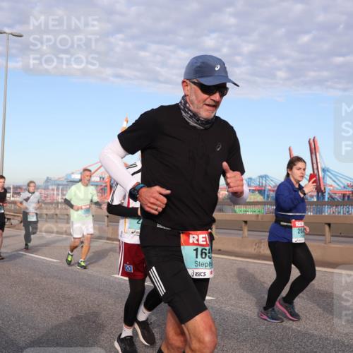 03.10.2024 - Köhlbrandbrückenlauf Matties Gatica Varas http://msf.ph/oto/7145758 03.10.2024 09:42:59 Position 2 1996, 16, 204 meine-sportfotos.de