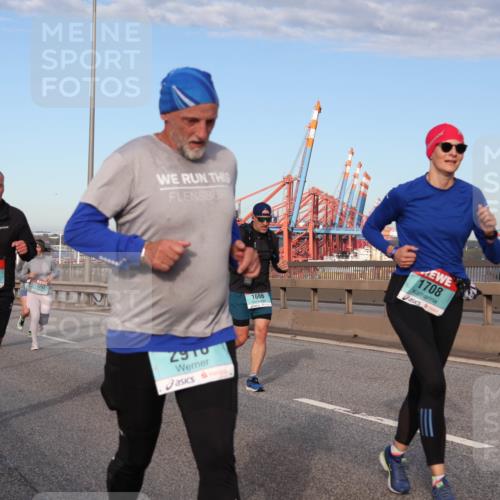 03.10.2024 - Köhlbrandbrückenlauf Matties Gatica Varas http://msf.ph/oto/7145848 03.10.2024 09:43:05 Position 2 2098, 2910, 1666, 1708, 356 meine-sportfotos.de