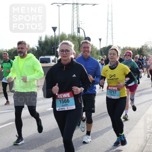 03.10.2024 - Köhlbrandbrückenlauf Luisa Fischer http://msf.ph/oto/7145886 03.10.2024 09:15:55 Position 3 1566, 1717, 2752, 2753 meine-sportfotos.de