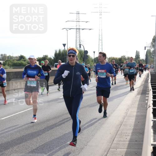 03.10.2024 - Köhlbrandbrückenlauf Luisa Fischer http://msf.ph/oto/7145957 03.10.2024 09:16:01 Position 3 2072, 1801, 2753 meine-sportfotos.de