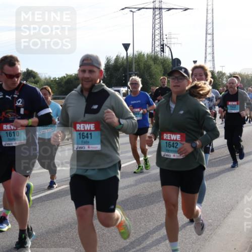 03.10.2024 - Köhlbrandbrückenlauf Luisa Fischer http://msf.ph/oto/7145964 03.10.2024 09:16:08 Position 3 174, 1610, 1641, 2088, 1642, 1932, 1404 meine-sportfotos.de
