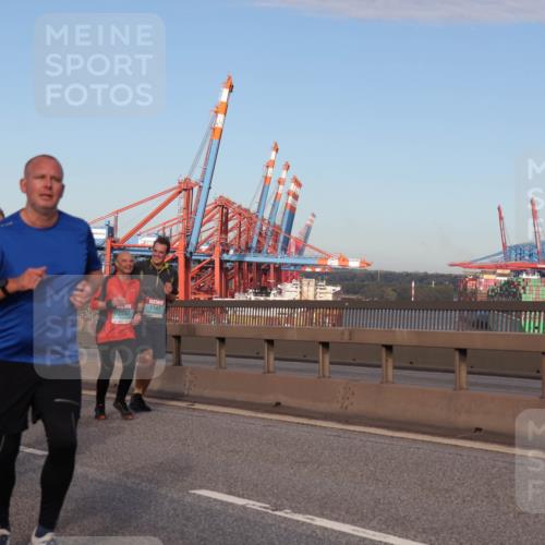03.10.2024 - Köhlbrandbrückenlauf Matties Gatica Varas http://msf.ph/oto/7145988 03.10.2024 09:43:16 Position 2 1500, 1, 2238, 2092, 1147 meine-sportfotos.de