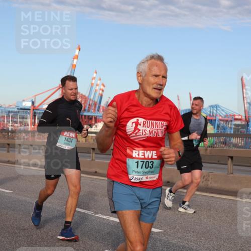 03.10.2024 - Köhlbrandbrückenlauf Matties Gatica Varas http://msf.ph/oto/7146094 03.10.2024 09:43:25 Position 2 1899, 1404, 1703 meine-sportfotos.de