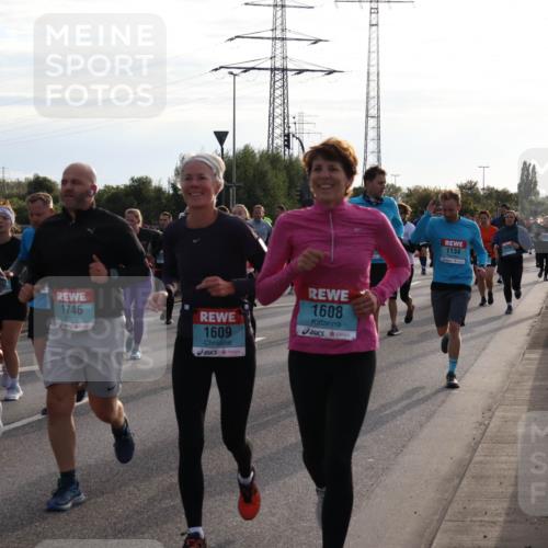 03.10.2024 - Köhlbrandbrückenlauf Luisa Fischer http://msf.ph/oto/7146170 03.10.2024 09:16:54 Position 3 2030, 1746, 1609, 1608, 1134 meine-sportfotos.de
