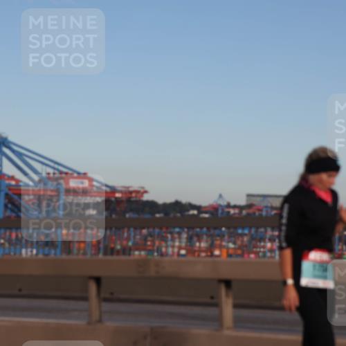 03.10.2024 - Köhlbrandbrückenlauf Matties Gatica Varas http://msf.ph/oto/7146219 03.10.2024 09:43:36 Position 2  meine-sportfotos.de