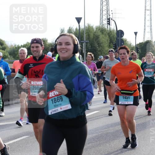 03.10.2024 - Köhlbrandbrückenlauf Luisa Fischer http://msf.ph/oto/7146220 03.10.2024 09:17:00 Position 3 1888, 2110, 2080, 1869, 1431, 2470, 1453, 1646 meine-sportfotos.de