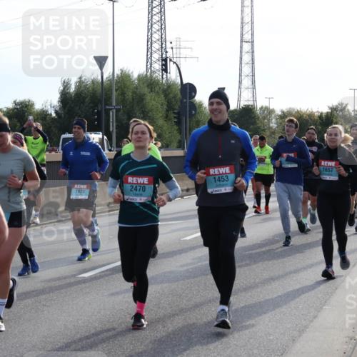 03.10.2024 - Köhlbrandbrückenlauf Luisa Fischer http://msf.ph/oto/7146238 03.10.2024 09:17:02 Position 3 1431, 1820, 2470, 1453, 1657, 1621 meine-sportfotos.de
