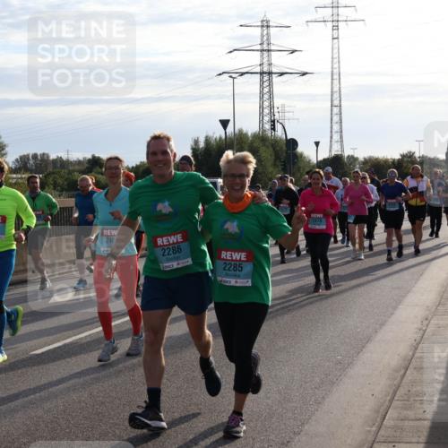 03.10.2024 - Köhlbrandbrückenlauf Luisa Fischer http://msf.ph/oto/7146322 03.10.2024 09:17:33 Position 3 2460, 246, 2286, 2285, 1570, 3154 meine-sportfotos.de