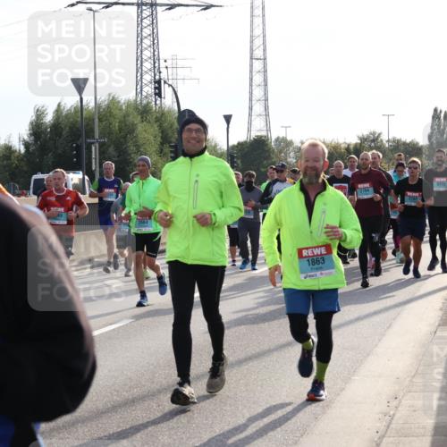 03.10.2024 - Köhlbrandbrückenlauf Luisa Fischer http://msf.ph/oto/7146406 03.10.2024 09:17:50 Position 3 2664, 1863, 1773, 2764, 2763 meine-sportfotos.de